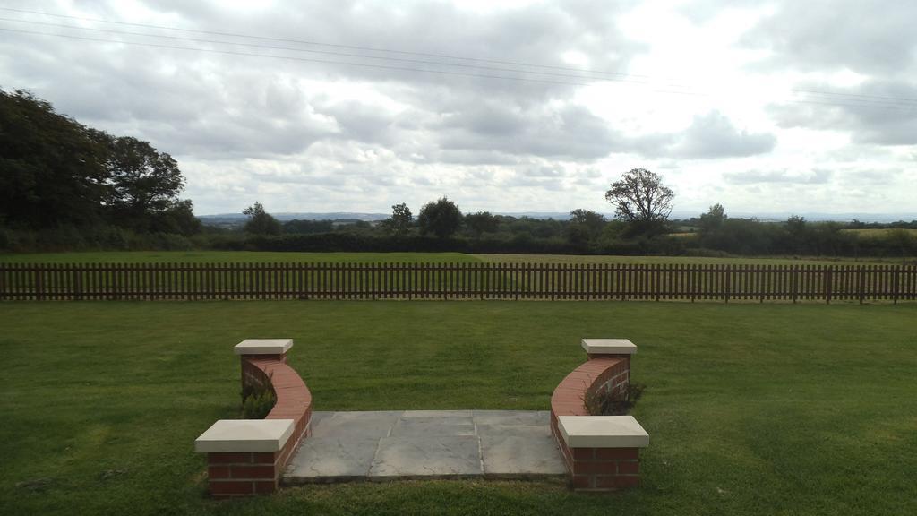 The Oaks Bed and Breakfast Witheridge Εξωτερικό φωτογραφία